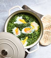 Die form sollte etwas größer als auf dem. Spinat Shakshuka Rahmspinat Mit Erbsen Und Ei Mix Dich Glucklich Thermomix Rezepte Fur Food Non Food Essen Kosmetik Putzmittel Etc