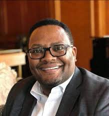 PF ARE LIKE JACKALS BARKING AT THE MOON AND HOPING IT WILL FALL