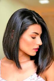 Classic short bobs look great on most women and are an excellent way to bring extra fullness and body to fine hair that tends it's a fashionable haircut that never goes out of style. Layered Bob Haircuts Why You Should Get One In 2021 Glaminati Com