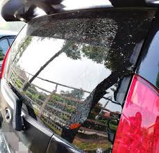 Dengan bajet rm10 cermin kereta yang retak ini boleh pulihkan cuma dengan beli produk windshield repair yang boleh dibeli di mr diy atau pun. Fizafantagiro Ganti Rugi Cermin Kereta Retak Akibat Mesin Rumput