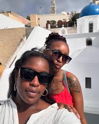 Ebony Strong (@ebonystrong_) • Instagram photos and videos