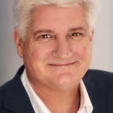 David Strum's Instagram, Twitter & Facebook