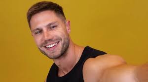 Piloto Da Ferrari Fez Papel De Cupido Para Shakira E Hamilton