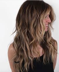 Slather the honey hues on as thick as you like, or just use them as a minimal highlighting option. 15 Gorgeous Examples Of Lowlights For Brown Hair That Are Everything You Need For Fall Southern Living