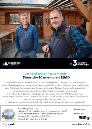 Chroniques d'un algérien en france. Chroniques D En Haut Chroniquesdh Twitter