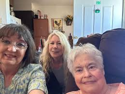 Hello to Tex from the young lady from Perkins restaurant in Nashville, TN  1990/91