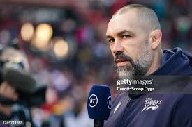 237 Coach Alex Sanderson Stock Photos, High-Res Pictures, and Images