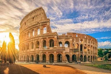 Rome: Colosseum, Vatican Museums & Historic Center in a Day