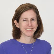 Mary Niland's Instagram, Twitter & Facebook