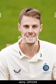 Robbie White's Instagram, Twitter & Facebook