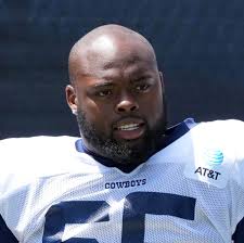 Rob Jones injury: Cowboys guard breaks neck bone