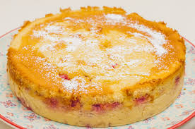 Whether it's windows, mac, ios or android, you will be able to download the images using download button. Photo De Recette De Gateau Magique Facile Fruits Rouges Dessert Rapide Original Bio De Kilometre 0 Blog De Cuisine Realisee A Partir De Produits De Saison Et Issus De Circuits Courts Kilometre 0