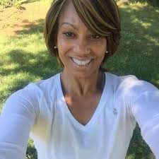 Maria Devita '80 broke the all-time rebounding record as a captain and led  Georgetown Women's Basketball to a 21-3 record. She went