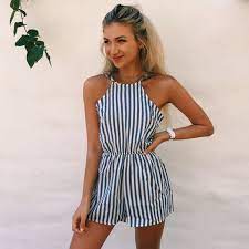 2020 Sort Tulum Modelleri Beyaz Halter Yaka Cizgi Desenli Tulum Kiyafet Kombinleri Casual Yazlik Giysiler Yazlik Giysiler Yaratici Giysiler