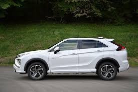 The 2022 mitsubishi eclipse cross suv boasts sporty styling and starts at an attractively low price, but other vehicles in this segment remain more desirable. 2021 Mitsubishi Eclipse Cross Phev Japanese Version 609966 Best Quality Free High Resolution Car Images Mad4wheels