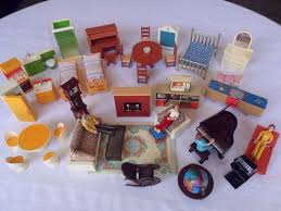 Huge Lot Of Vintage Collectible Fisher Price Dollhouse Furniture Over 40 Pieces Dollhouse Furniture Doll House Vintage Collection
