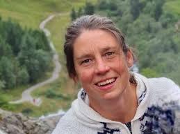 Enquete, Kultur og underhaldning