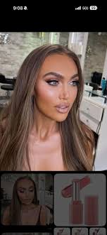 My favorite DJ, hands down! 😉 Check out these reviews! 🙌🏼