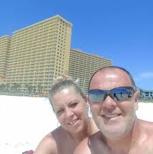 How to clean the black tank when the gauge shows it's not empty after  draining?