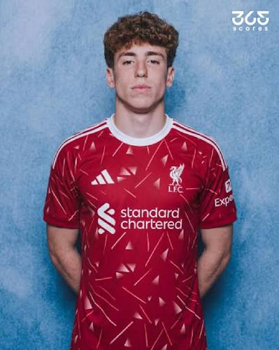 EL BOMBAZO DEL DÍA 💣🤯 Víctor Muñoz, delantero de España🇪🇸 en el Mundial 2026, será NUEVO JUGADOR del Liverpool. Según informa Fabrizio Romano: Pagarán la cláusula de 40 MILLONES DE EUROS. ⚠️