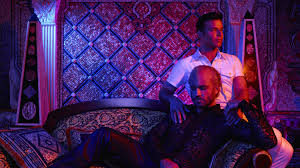 The iconic fashion designer gianni versace was shot and killed on july 15, 1997, outside his miami mansion, by the serial killer and crazed fan andrew cunanan. Gianni Versace Family Rips Fx S American Crime Story As Premiere Looms Deadline