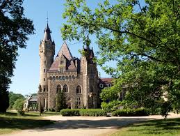 Znalezione obrazy dla zapytania moszna