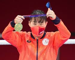 Jun 13, 2021 · 」と問うと、入江選手は「高1の大会の時に2回戦で当たりました」と明かす。この時は、並木選手が第70回全国高等学校ボクシング選手権大会女子フライ級で優勝した。 この対戦を振り返った入江選手は「めちゃくちゃ強かった。 Ofzjssmkjzdfjm