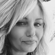 Suzanne Krause Hair Stylist (@suzannekrausehair) · Minneapolis, MN