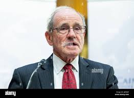 Risch hi-res stock photography and images