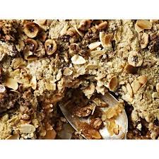 Spoon the crumble mixture over the apple and place the dish on a large baking tray. Gordon Ramsay On Twitter Who Doesn T Love Crumble This Week S Recipe Is A Warming Winter Apple Crumble Https T Co Lekttfocdp Https T Co Imwfakt8g9