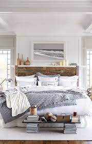 Elements Needed For Creating A Warm Rustic Bedroom Farmhouse Master Bedroom Bedroom Design Rustic Bedroom