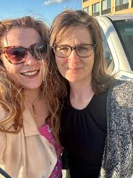 Lucky to spent some time with this sweet lady! Thanks for the visit Crystal  Hamilton!