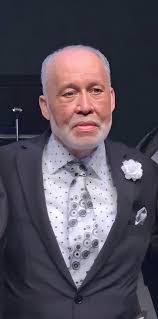 Earline West's Instagram, Twitter & Facebook