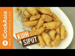 Terdiri daripada kuih kegemaran pelbagai peringkat umur. Resepi Kuih Siput Kuih Tradisional Try Masak Icookasia Kuih Raya Youtube