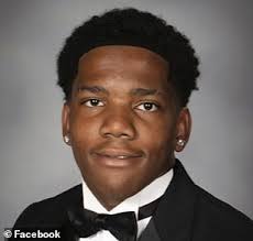 Tragedy as twin brothers die a month before their high school graduation