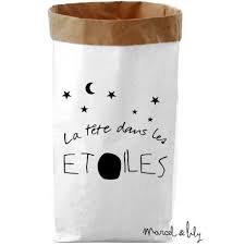 Ranger Devient Un Jeu D Enfant Meme En Ayant La Tete Dans Les Etoiles Avec Ce Maxi Paper Bag Double Epaisseur Ultra Re Marcel Et Lily Craft Decoration Enfant