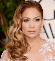 Le acconciature sono più divertenti con delle belle onde. Come Ottenere Onde Morbide Con Delle Semplici Forcine Irene La Pina