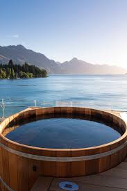 Queenstown New Zealand In 2020 New Zealand Hotels Queenstown New Zealand New Zealand Travel