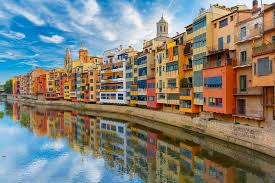Girona is an amazing little city in catalonia that's worth a visit all by itself. Private Girona And Costa Brava Tour Day Trip From Barcelona Adventure Explore Booking Deals 2021