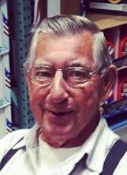 Hezekiah J. 'Hez' Dills