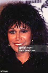 621 Ruth Pointer Photos & High Res Pictures