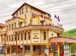 Cazare cu mic dejun, masa baza de tratament a pensiunii noel din baile olanesti va pune la dispozitie o gama larga si complexa de proceduri medicale asociate crenoterapiei cu. Cele Mai Bune 10 Hoteluri De 4 Stele Din BÄile OlÄnesti Romania Booking Com