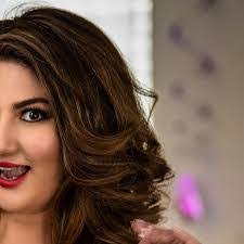 Karla Campos's Instagram, Twitter & Facebook