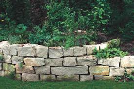 Naturstein Mauer Steinmauer Mauer Aus Naturstein Kalkstein Trockenmauer Sandstein Und Quarzit Berlin Potsdam Und Brand