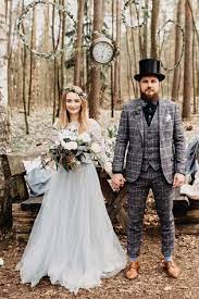 Um ihren freund zu retten, begibt sie sich auf die suche nach der zeit. Alice Im Wunderland Hochzeit Inspiration Mit Brautkleid In Blau Foto Foxographie Hochzeitsinspirationen Hochzeit Alice Im Wunderland Hochzeit