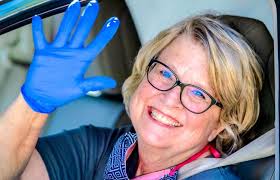 Westview Waves Goodbye to Ms. Donna