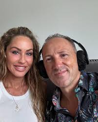 Melanie Marden (@officialmelaniemarden) • Instagram photos and videos