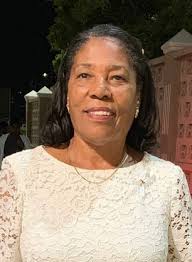 Cada pashent di stroke ta wordo atendi p'e team completo aki