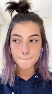 Charli D Amelio Charlidamelio Official Tiktok Watch Charli D Amelio S Newest Tiktok Videos Hair Dyed Underneath Hair Color Streaks Hair Dye Videos