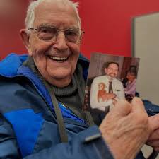 We are very grateful to our very special guests, who contributed to The  Great Lakes Suite , either with spoken word , or music. 1. Neil O'Donnell  2. Anne Carson 3. Kendel